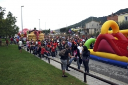 Inflables i botifarrada popular