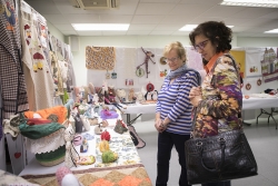 Exposició de costura creativa i treballs artesanals