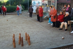 28-11-2009 - Campionat de Petanca i de botxes per a la Gent Gran a Can Xerracan