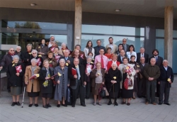 25-11-2007 - Foto de família amb els homenatjats