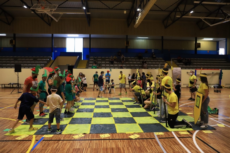 Escacs humans a la Festa Major 2021 (imatge: Juanjo Bermejo)