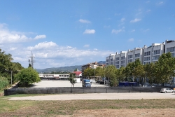 Recinte firal, entre el riu Mogent i l'avinguda d'Ernest Lluch