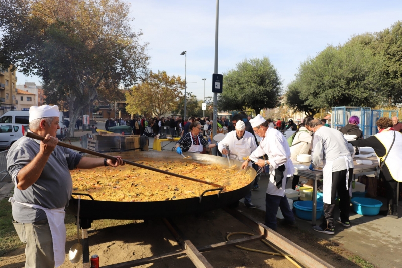 La paella popular que organitza la Unió de Botiguers.