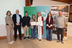 Representants del Consell Comarcal del Vallès Oriental i de Vilanova del Vallès amb les regidores Natalia Segura i Mercè Jiménez. (Imatge: Xavier Solanas / Consell Comarcal)