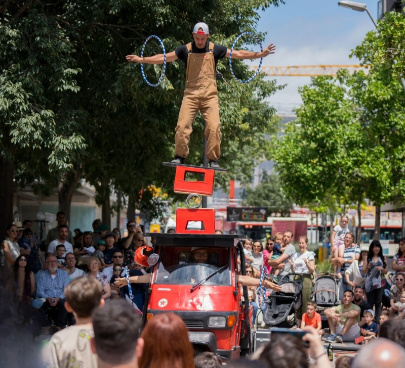 L'espectacle "La Paradeta", a càrrec de Circ Vermut. (Imatge: Circ Vermut)