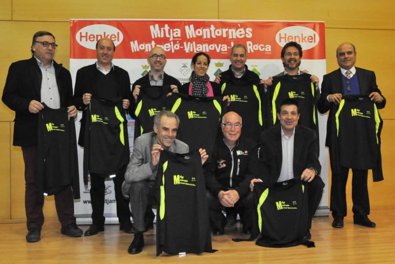 Els alcaldes dels pobles organitzadors; representants de la Generalitat i de la Federació; patrocinadors i l'atleta, Hasna Bahom