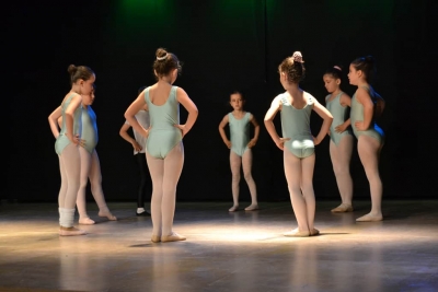 Alumnes de l'Escola Municipal de Dansa (Imatge d'arxiu)
