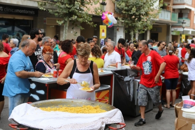 La Fontapa aplega centenars de comensals cada any per Festa Major. Autor: Juanjo Bermejo.