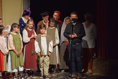 L'alcalde, José Montero, intervé al final de l'espectacle.