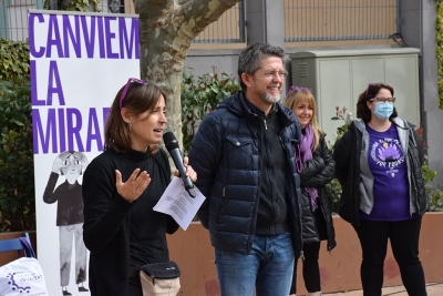 Intervencions de la tècnica d'Educació, Marga Bernárdez, i l'alcalde, José A. Montero, per tancar l'acte.