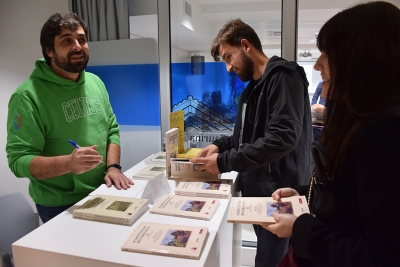 Venda del llibre de la III Sessió d'Estudis Montornesencs.