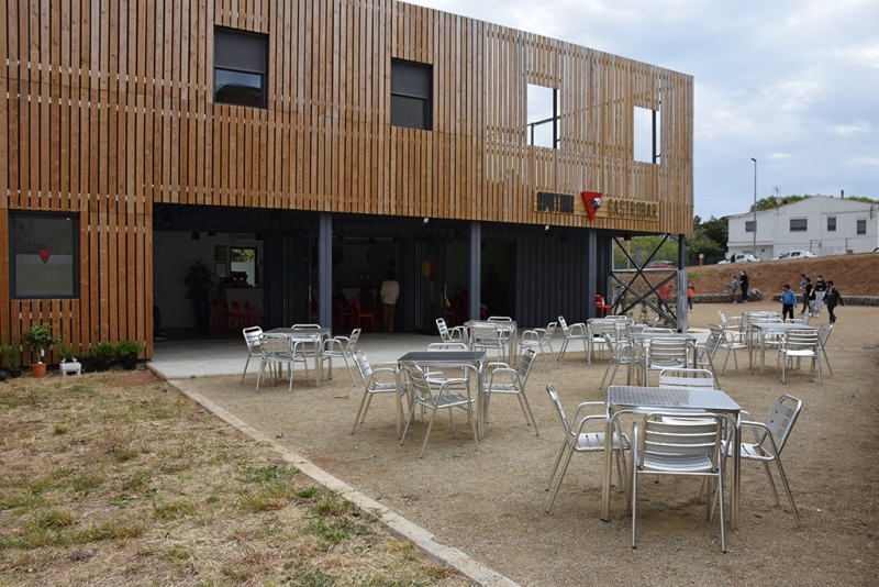 Exterior de l'Sputnik Gastrobar, a les instal·lacions del Centre Juvenil Sputnik (Imatge d'arxiu)