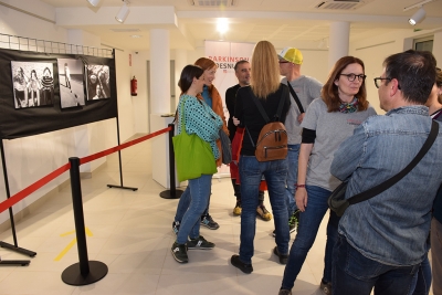 Exposició realitzada en el marc del projecte "Parkinson al desnudo".