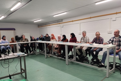 Curs de neteja de superfícies.