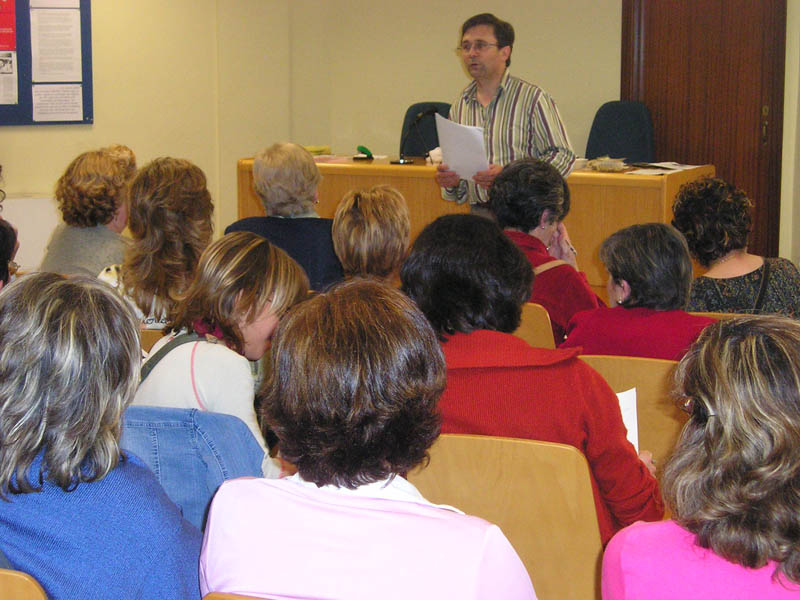 Imatge de la darrera xerrada de cuina a la Biblioteca