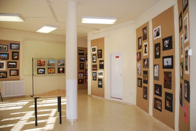 La mostra acull més d'un centenar de fotografies