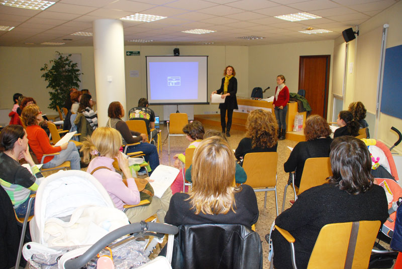 Xerrada "Rebequeries i límits. Aprendre a dir no" del 28 de març