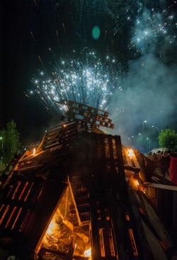 23/06 Encesa de la foguera de Sant Joan