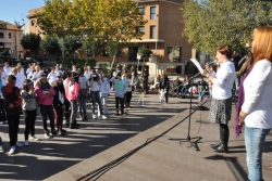 Instruccions sobre el flashmob per part de l'Agent d'Igualtat i la regidora de Polítiques d'Igualtat