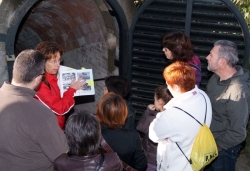 28-11-2009 - Visites guiades al refugi antiaeri de ca l'Arnau
