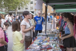 Sant Jordi a la plaça de Pau Picasso