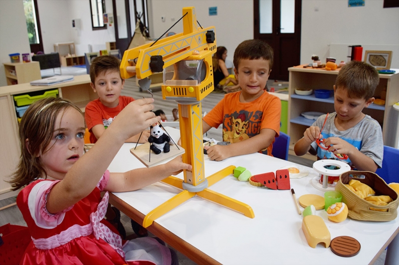 Espai de joc al Centre Infantil Pintor Mir (Casalet - Setembre de 2018) 