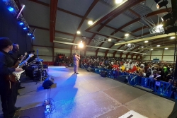 Festa al Sorralet durant el lliurament de premis del Concurs de disfresses