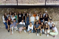 El grup universitari durant la visita a Mons Observans