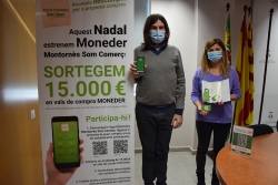 El regidor d’Ocupació, Promoció Econòmica i Comerç, Jordi Delgado, i la dinamitzadora de la Unió de Botiguers, Raquel Marco.