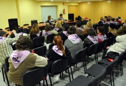 29-11-2010 - Concert acústic amb el grup Panqueque a l'Ajuntament (Acte organitzat a l'entorn del Dia Internacional contra la violència vers les dones que es commemora el 25 de novembre)