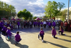 Ball amb la colla infantil dels Gegants de Montornès.