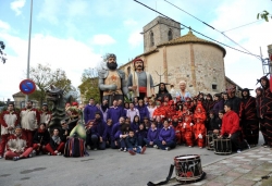 27-11-2011 - Plantada de gegants i cercavila de Sant Sadurní