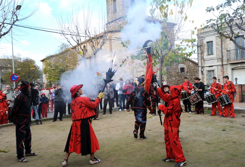 27-11-2011 - Plantada de gegants i cercavila de Sant Sadurní