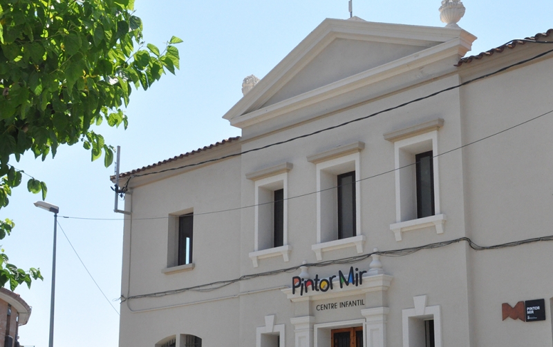 Façana del Centre Infantil Pintor Mir