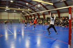 Un moment del partit entre el BM Granollers i el Toulon MVH.