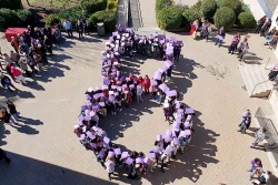 Acte central del 8M al davant de l'Ajuntament