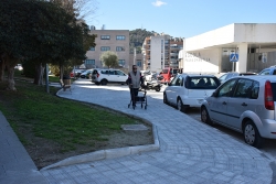 Tram del carrer de Can Parera amb la vorera ja ampliada.