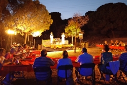 Un moment del sopar romà "Convivium". (imatge: Mons Observans)
