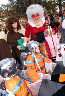 21 de febrer - Concentració de disfresses i rua de Carnaval