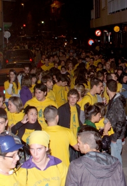 Rockmeria de la Penya Pere Anton acompanyats de la Batukada Festimbal