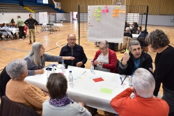 Taller participatiu per recollir propostes per al Pla estratègic per millorar la qualitat de vida de les persones grans.