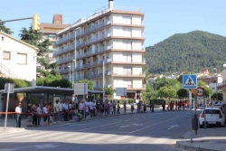 Passant per la rambla de Sant Sadurní