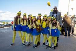 14/02/2026 - Rua de Carnaval.