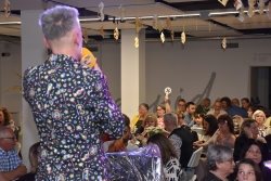 Un moment de la subhasta solidària.