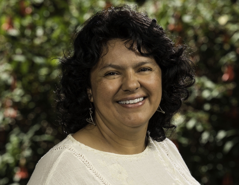 L'activista Berta Cáceres. (Imatge: kgou.org)