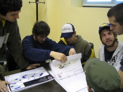 Joves practicants del skate board valoren les propostes