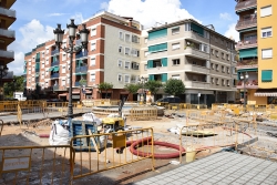 Obres de reforma de la plaça de la Font.