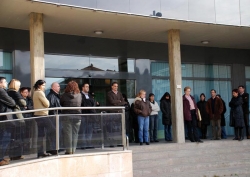 Concentració a la porta de l'Ajuntament