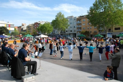 Sardanes amb la cobla La Niva Blanes