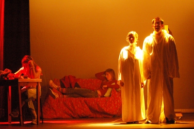 Representació de l'obra "Cercant" a càrrec de l'Aula Municipal de Teatre